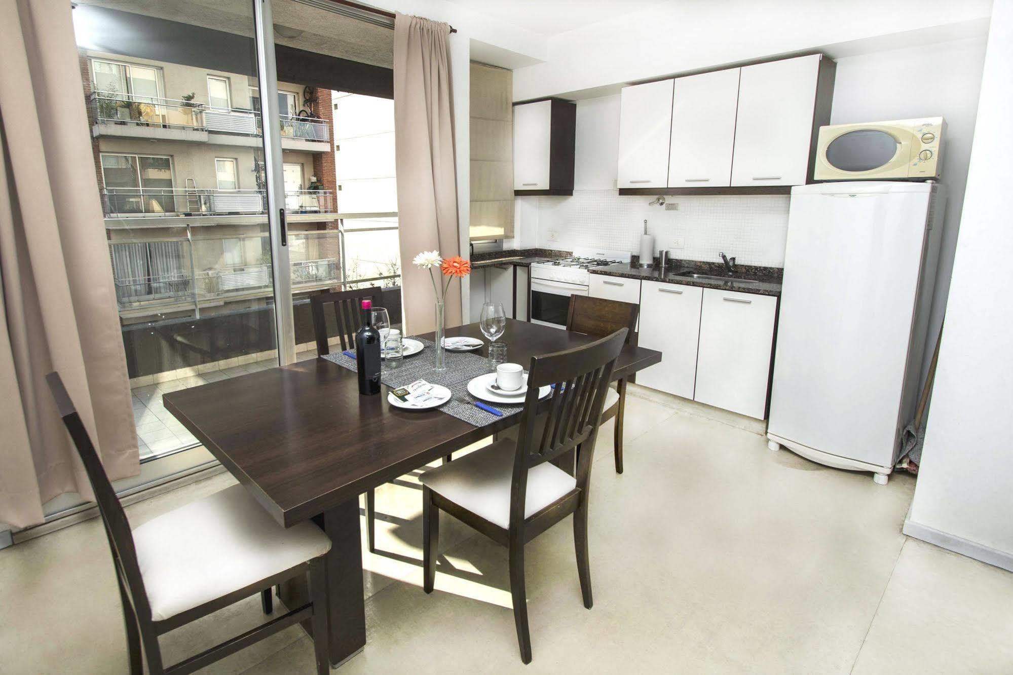 Atenea Apartments & Suites บัวโนสไอเรส ภายนอก รูปภาพ